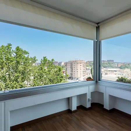 公寓 Tiburtina Veranda - In Zona Stazione *