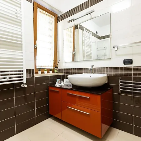 公寓 Tiburtina Veranda - In Zona Stazione 罗马
