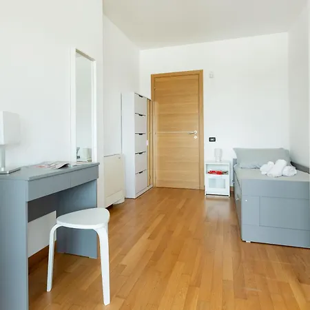 公寓 Tiburtina Veranda - In Zona Stazione 罗马