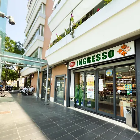 Tiburtina Veranda - In Zona Stazione * 罗马